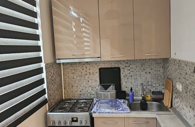Alquiler de un cómodo apartamento de 2 habitaciones, 45 m², Chiajna, Bucarest, Rumanía